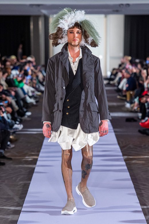 عطر&nbsp;<span dir=LTR>Mon Guerlain Bloom of Rose</span>&nbsp;من&nbsp;<strong>غيرلان</strong><br />
&nbsp;