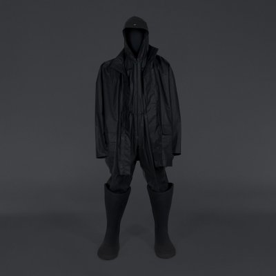 Ye وDemna يكشفان عن إبداعات &ldquo;Yeezy Gap&rdquo; مع بالنسياغا
