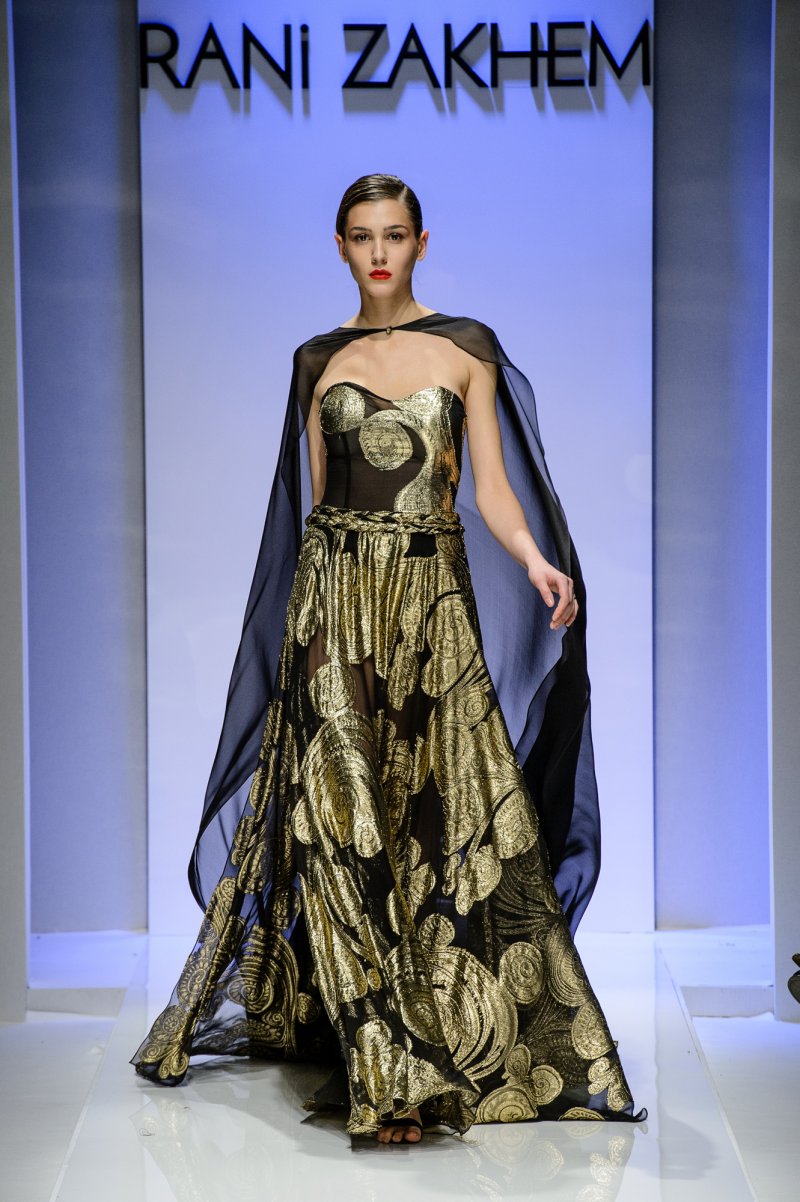 علامة Lelet<br />
<em>من موقع</em> <em>Net-A-Porter</em><br />
&nbsp;