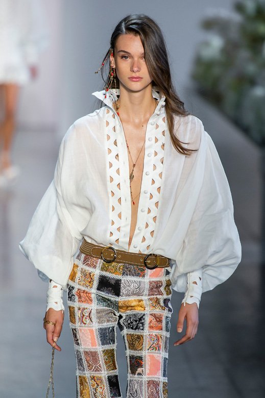 التّوبات المميّزة التي يجب أن تشتريها حتماً
