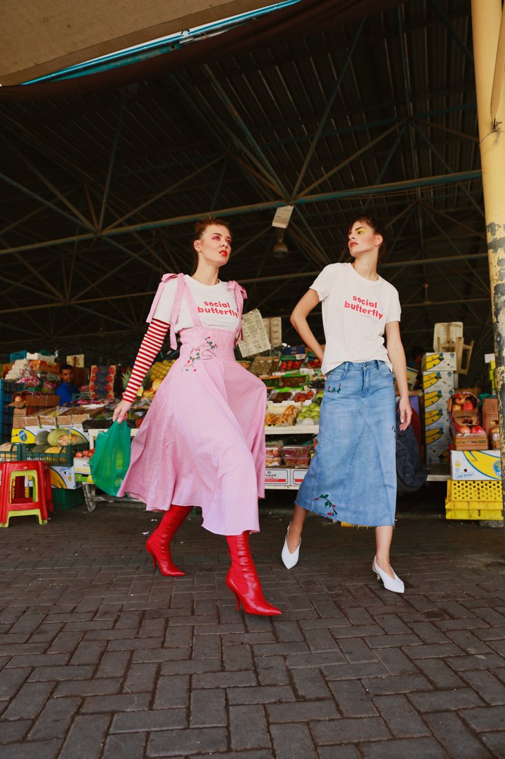 فالنتينو<br />
<em>من موقع</em> <em>Net-A-Porter</em><br />
&nbsp;