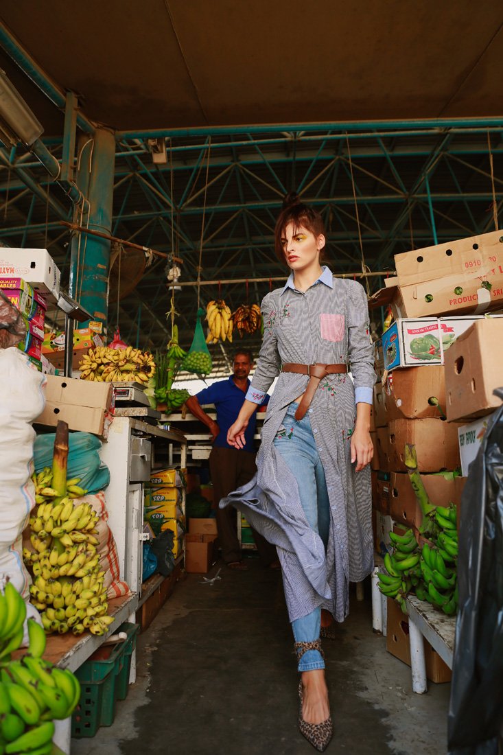 علامة Current/Elliott<br />
<em>من متجر بوتيك 1</em><br />
&nbsp;