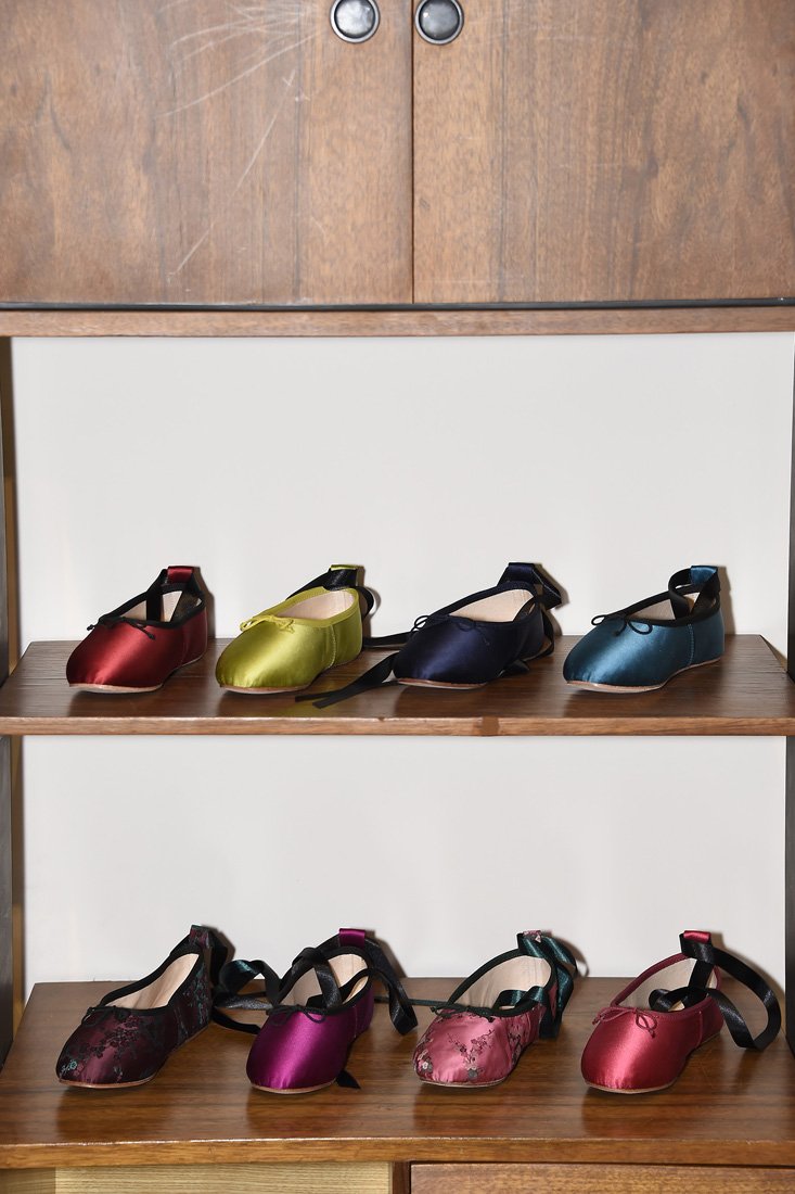 <strong>-كيندال جينير</strong> تتألٌّق في إطلالة <strong>هوت كوتور من سكياباريلي</strong> أرفقتها بمجوهرات من <strong>شوبارد</strong>