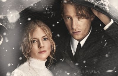 سيينا ميلر ودومينيك ويست في&nbsp; فيلم &#39;The Tale of Thomas Burberry&#39;

