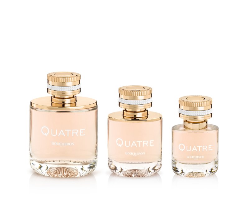 من عرض أزياء مجموعة سان لوران لخريف وشتاء 2016-2017