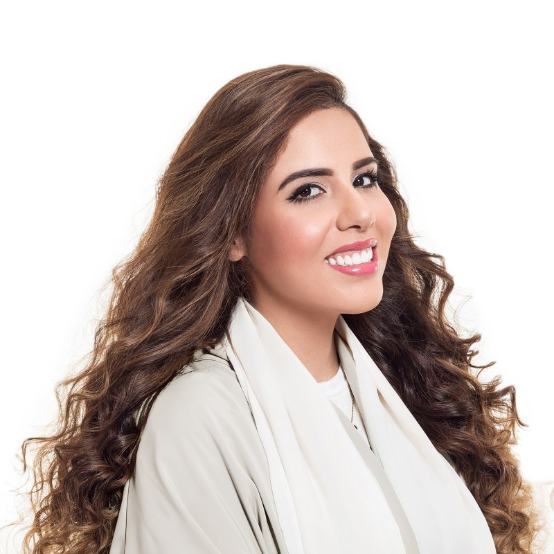 <strong>جاكي دروز</strong><br />
ساعة &nbsp;&ldquo;Petite Heure Minute Thousand Year Lights&rdquo;<br />
&nbsp;<br />
&nbsp;