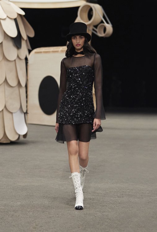 CHANEL Couture Spring-Summer 2023
