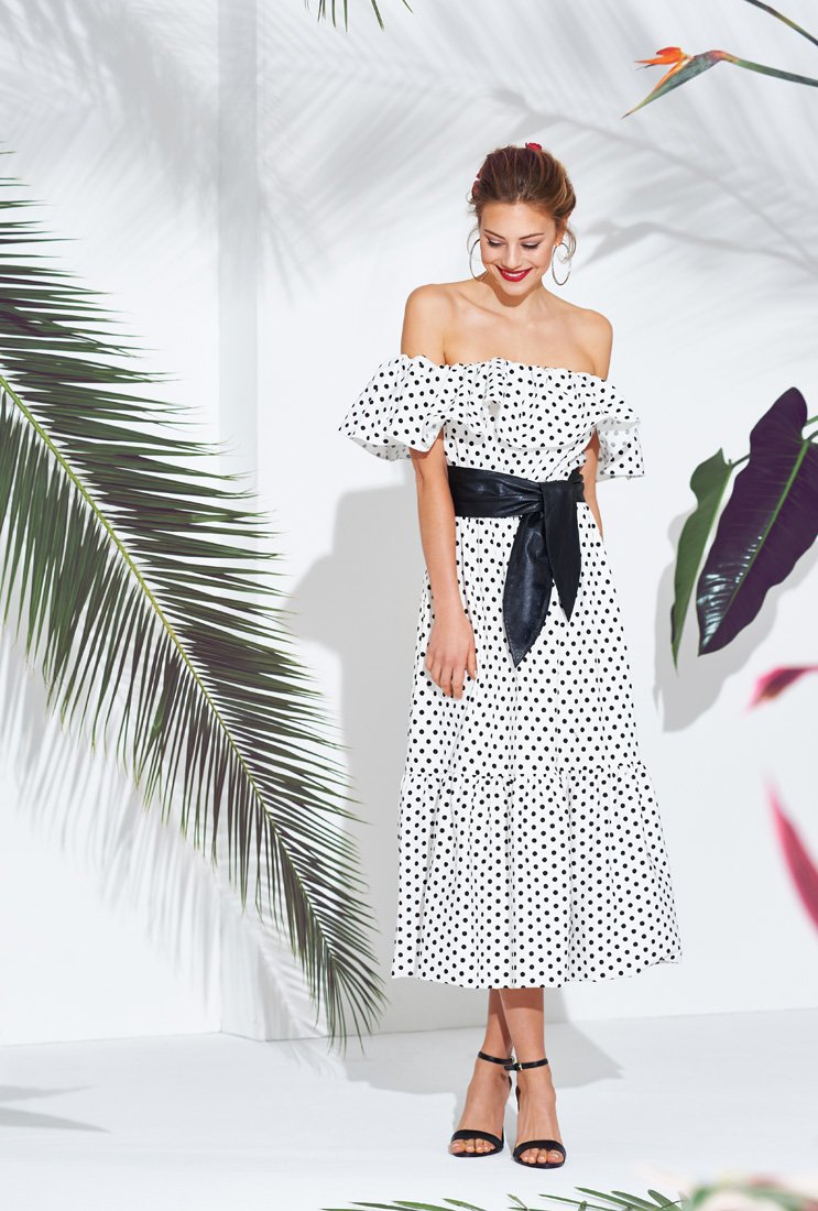 <strong>أليسيا فيكاندر</strong> في إطلالة من <strong>لويس فويتون </strong><br />
&nbsp;