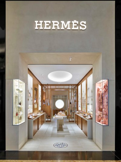 Mall of the Emirates Welcomes Herm&egrave;s Parfums
