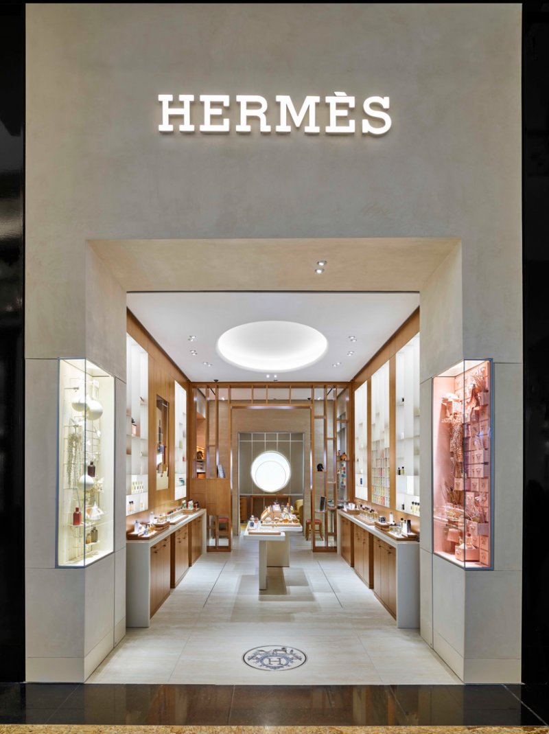 Mall of the Emirates Welcomes Hermès Parfums
