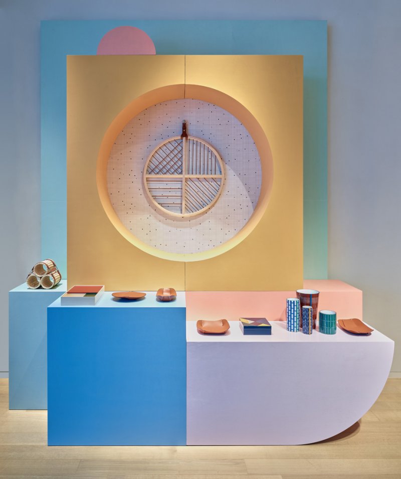 علامة&nbsp;<span dir=LTR>Libertine</span><br />
&nbsp;