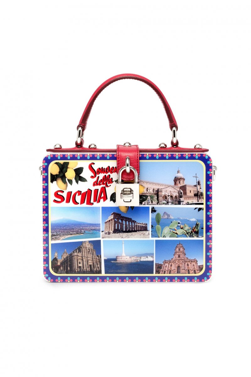 8 Tiny Bags That Make a Big Statement