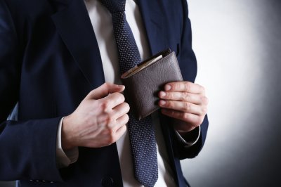 أفضل المحافظ الرّجاليّة
