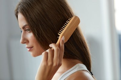How to Clean your Hairbrush

