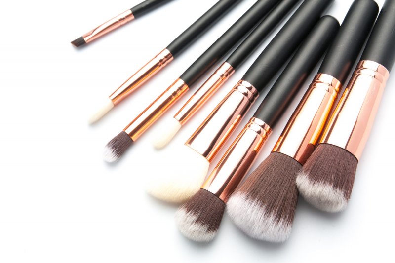 Clean Brushes Clear Skin
