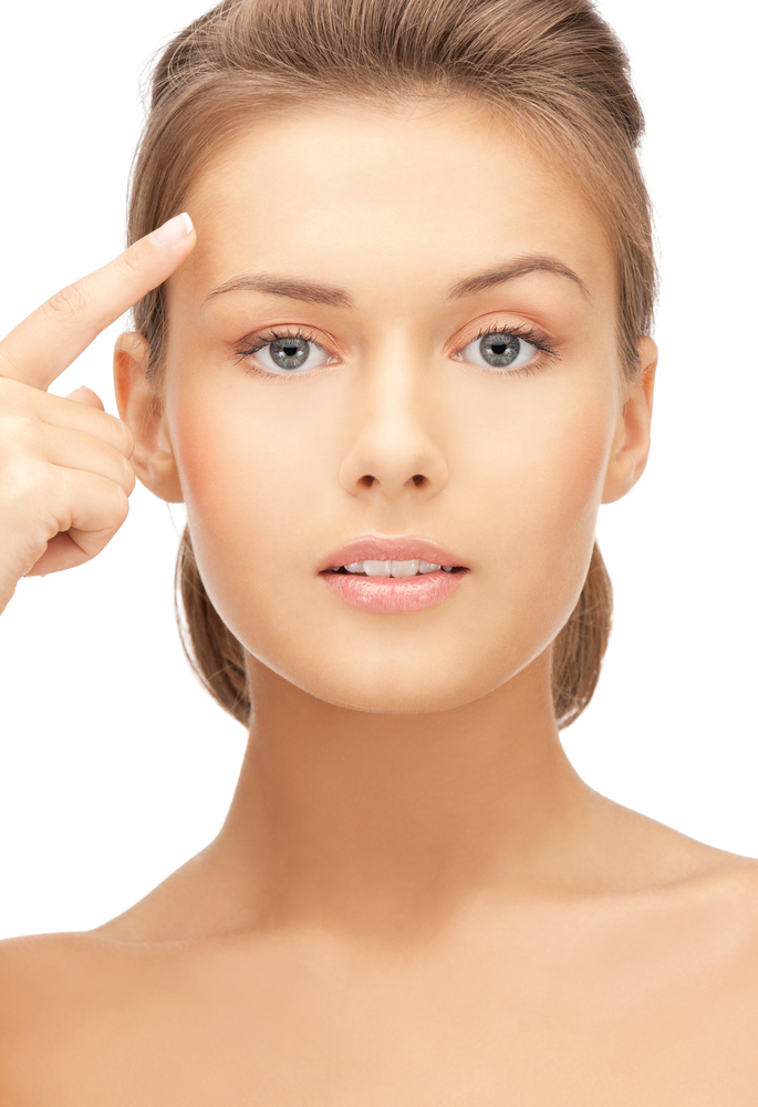 كيف تتحكّمين بمنطقة الجبين والأنف؟