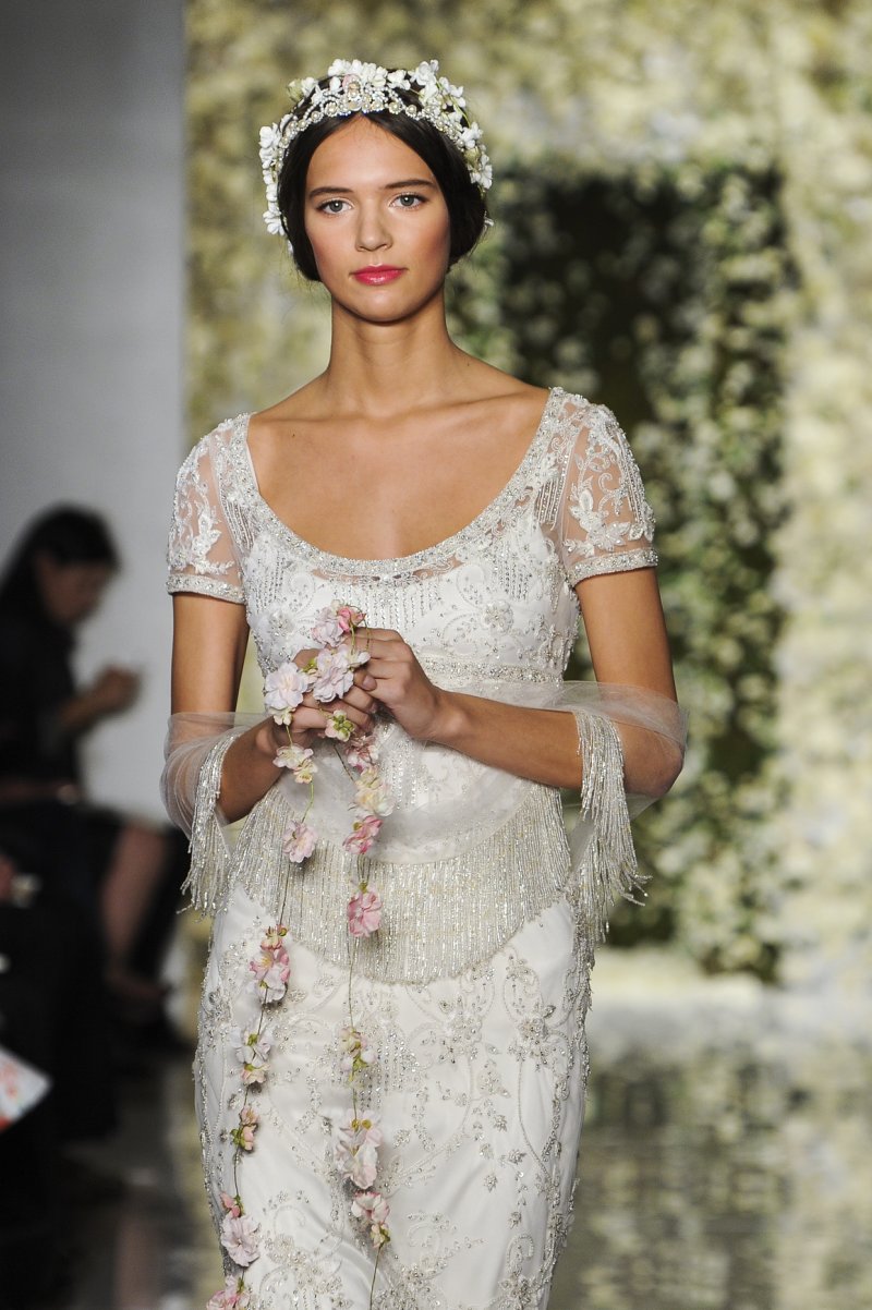 10 Stunning Bridal Hair Accessories